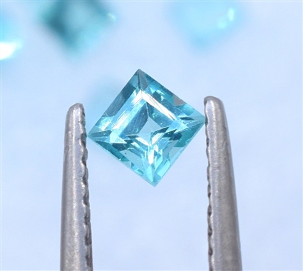 PARIBA Blue Apatite Square Faceted Stone