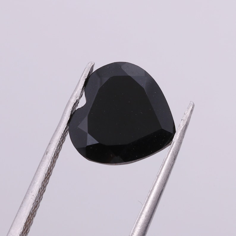 Wholesale Supplier of black spinel FACETED HEART SHAPE